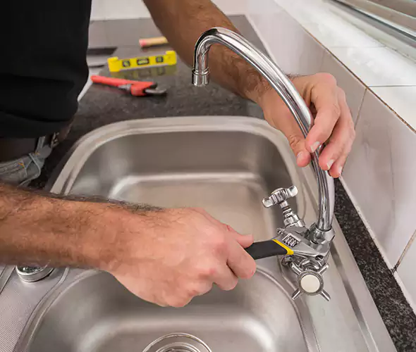 Local Experts for Faucet Repair in Encinitas, CA:Schedule Affordable Faucet Repair Services with Us