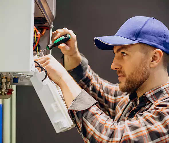 Expert Plumber for Tankless Water Heater Maintenance in Encinitas, CA: Schedule Professional Maintenance Services with Us
