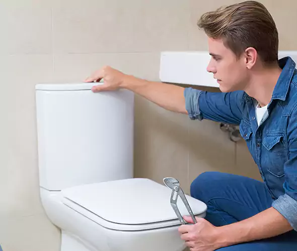 Expert Plumber for Toilet Replacement in Encinitas, CA: Schedule Affordable Toilet Replacement Services with Us